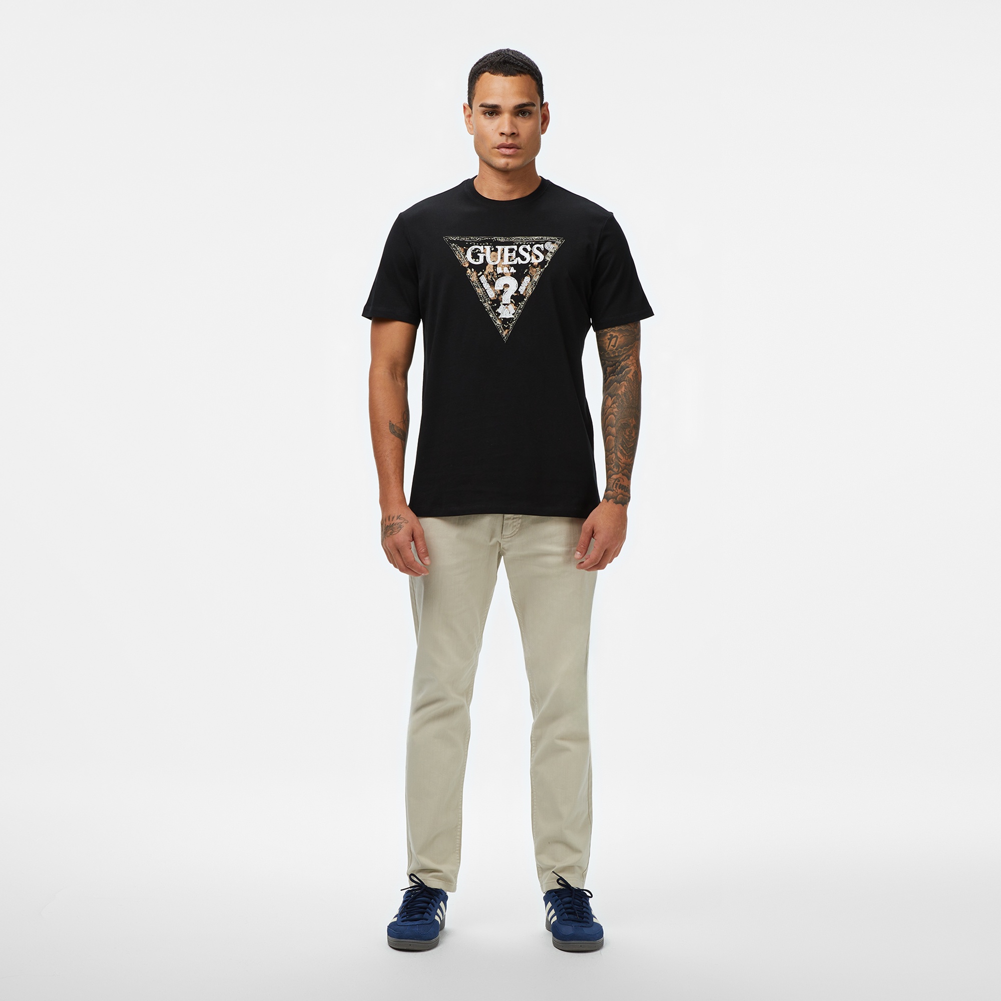 Guess Triangle Regular Fit Erkek Siyah T-Shirt