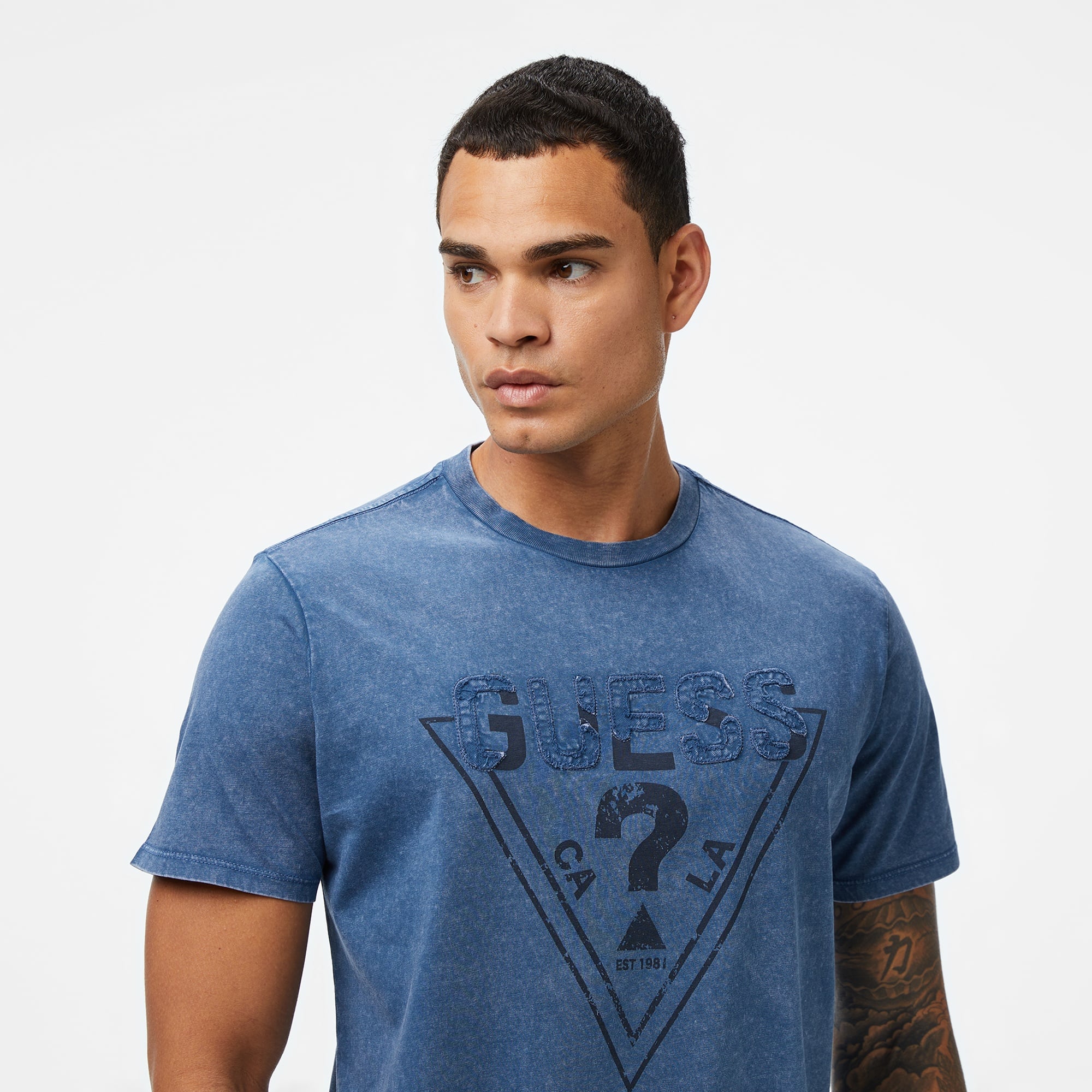 Guess Embroid Regular Fit Erkek Mavi T-Shirt