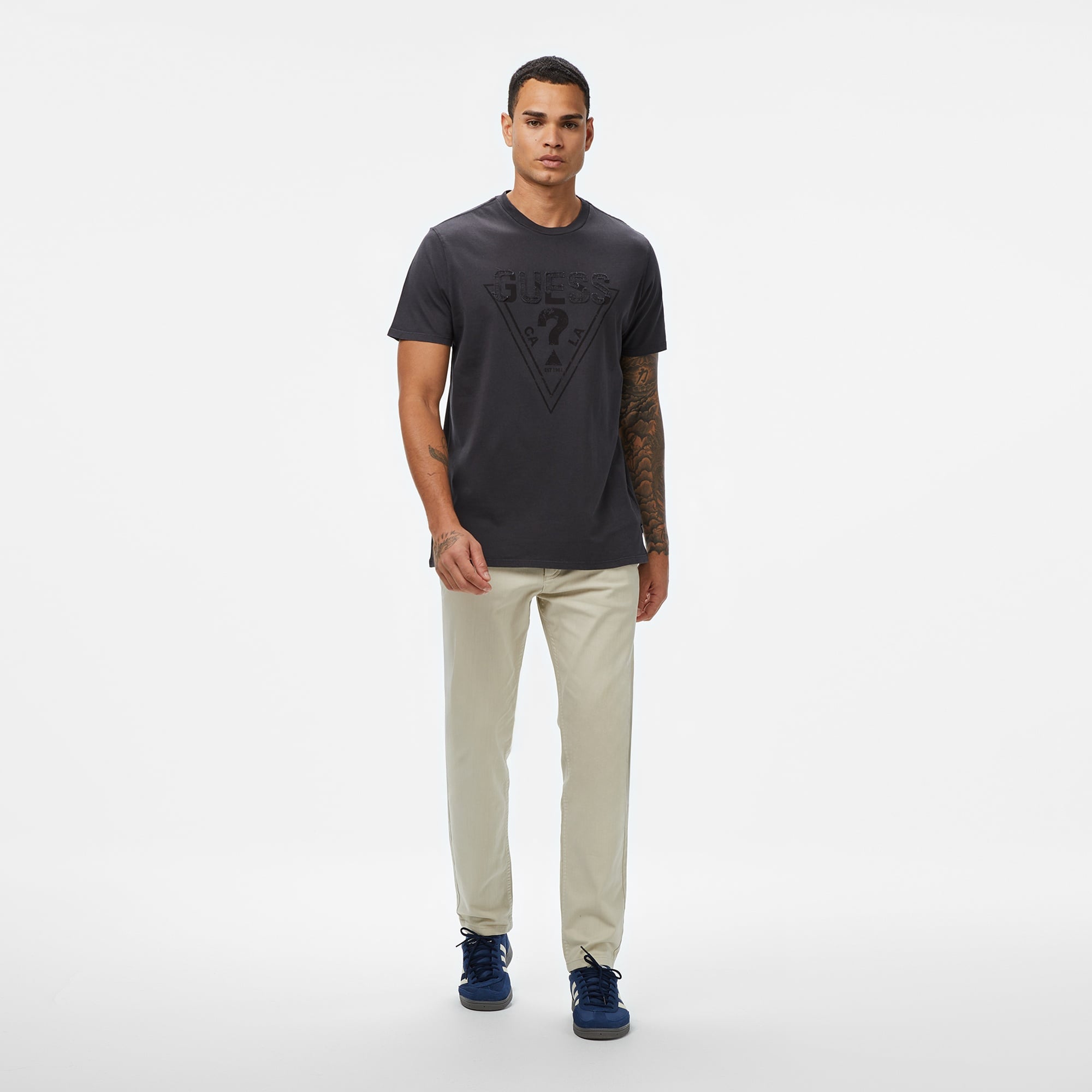 Guess Embroid Regular Fit Erkek Siyah T-Shirt