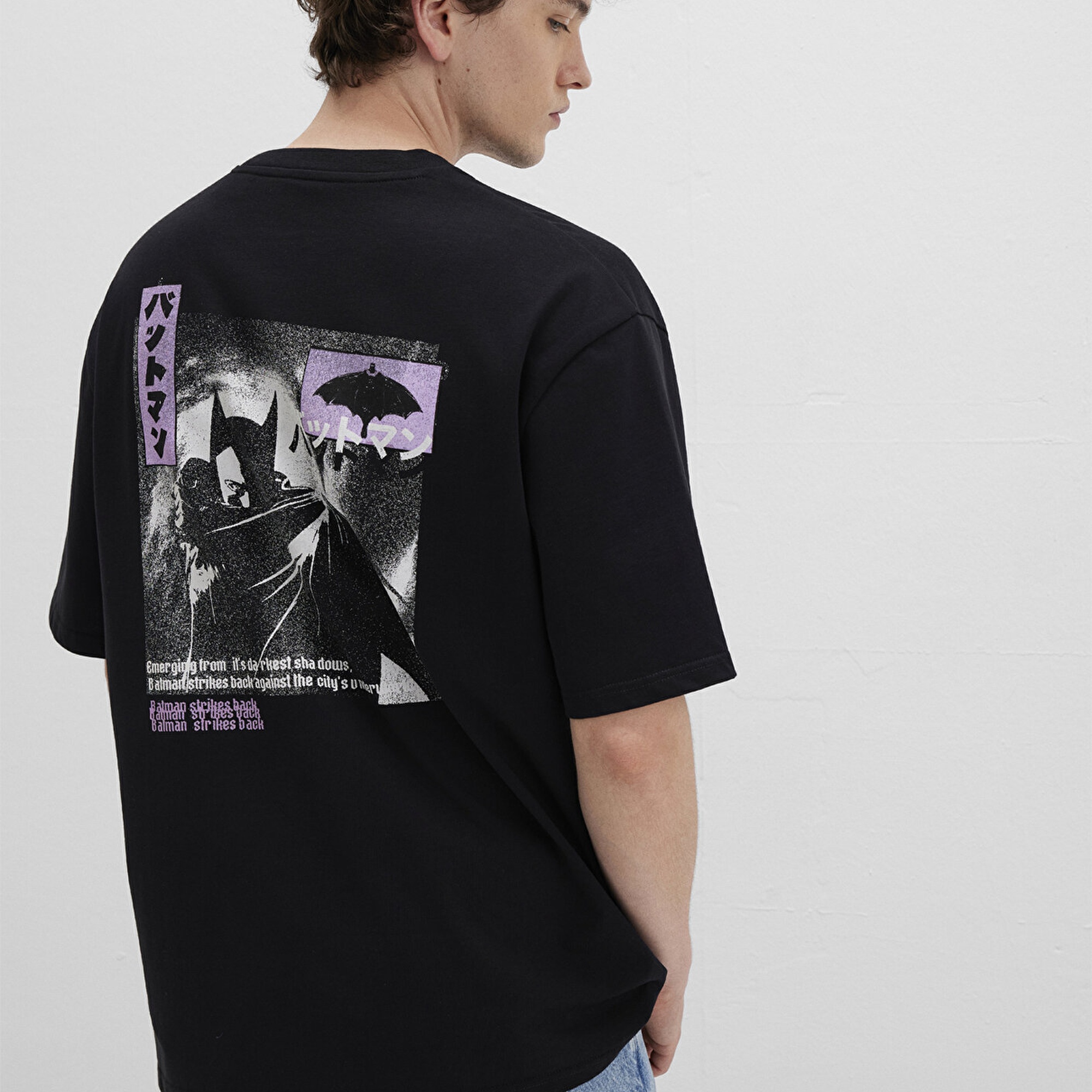 Mavi Batmann Baskılı Siyah Tişört Relaxed Fit / Rahat Kesim 0612920-900