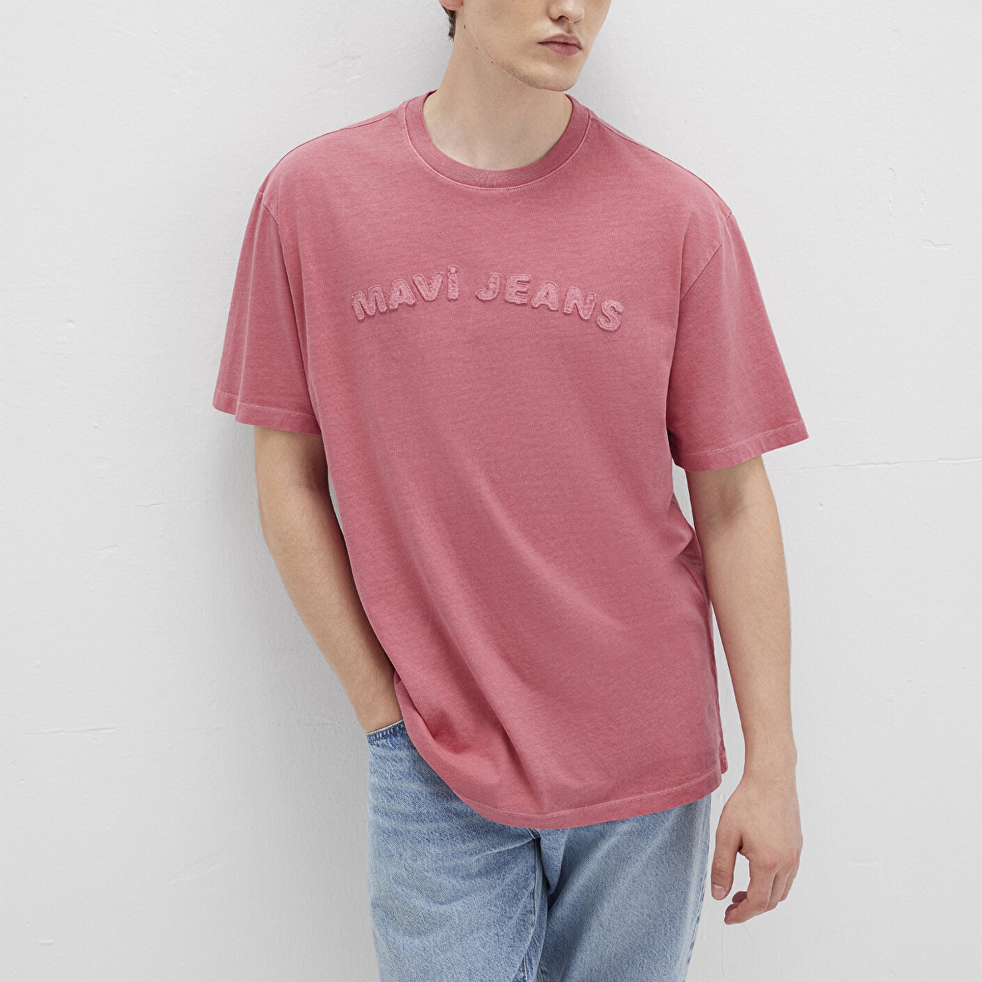 Mavi Mavi Jeans Baskılı Pembe Tişört Loose Fit / Bol Rahat Kesim 0612953-71079