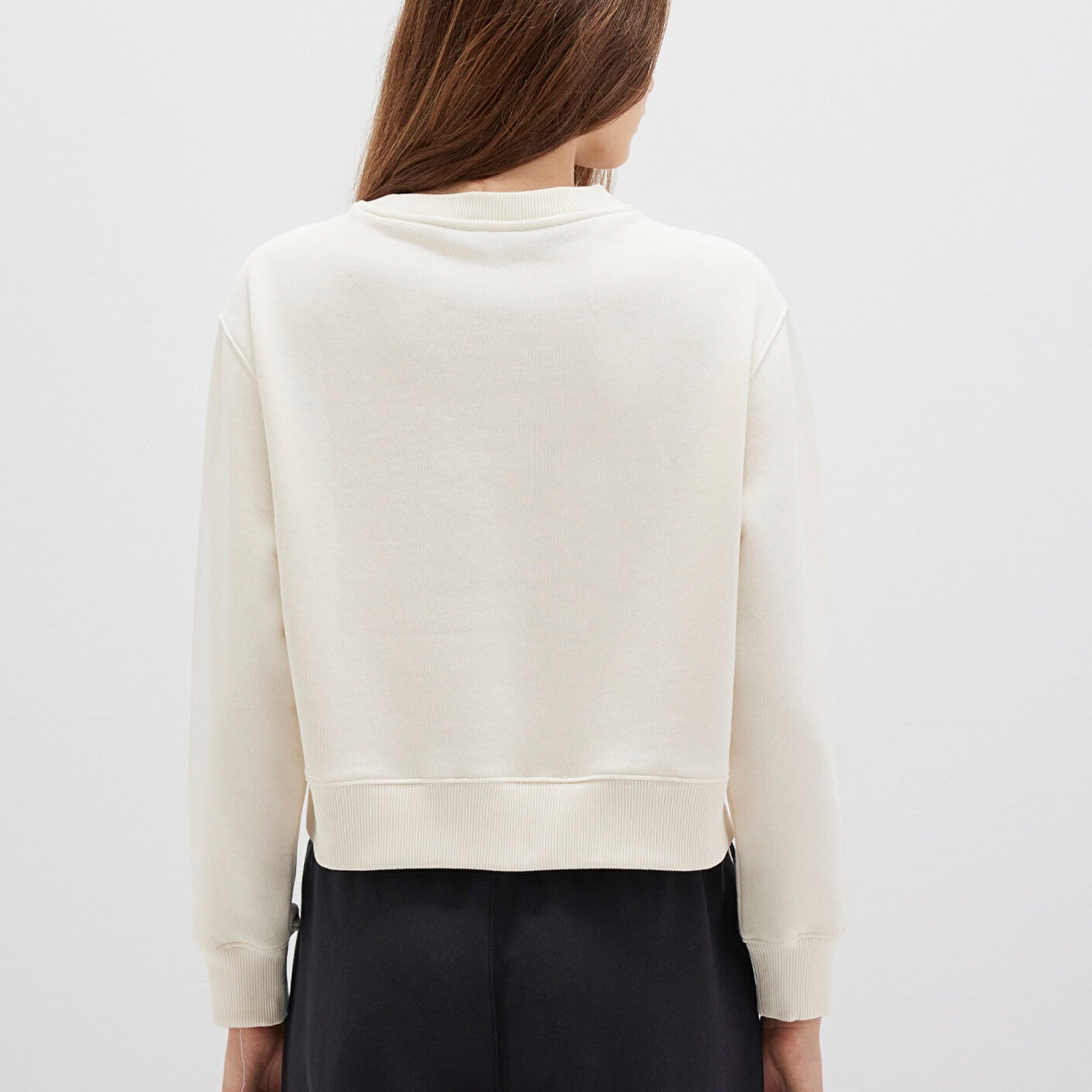 Mavi Bisiklet Yaka Ekru Sweatshirt 1S10387-70049