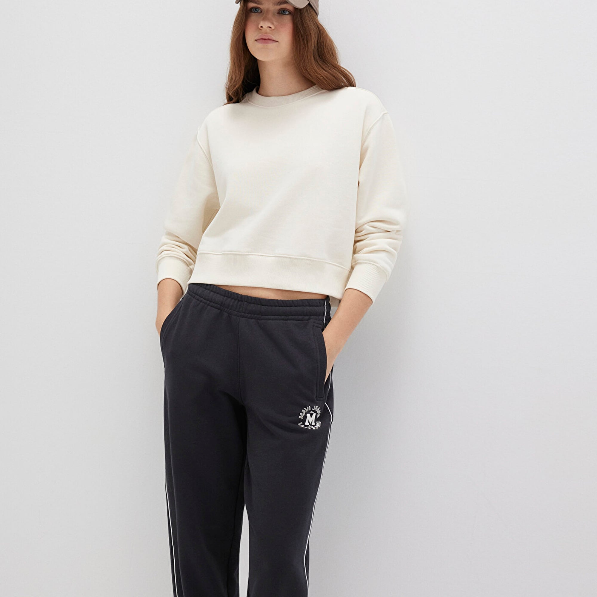 Mavi Bisiklet Yaka Ekru Sweatshirt 1S10387-70049