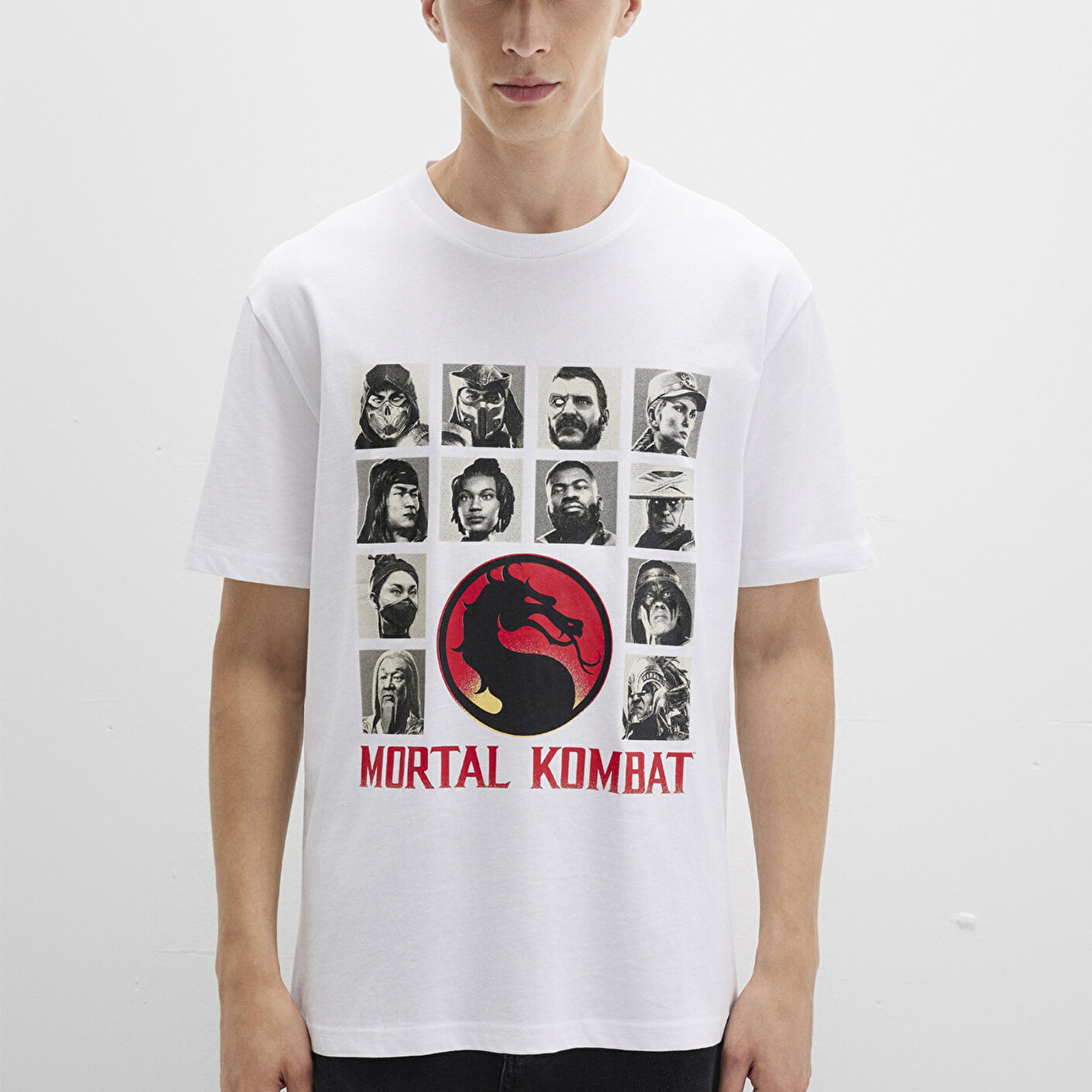 Mavi Mortal Kombat Baskılı Beyaz Tişört Loose Fit / Bol Rahat Kesim 0612921-620