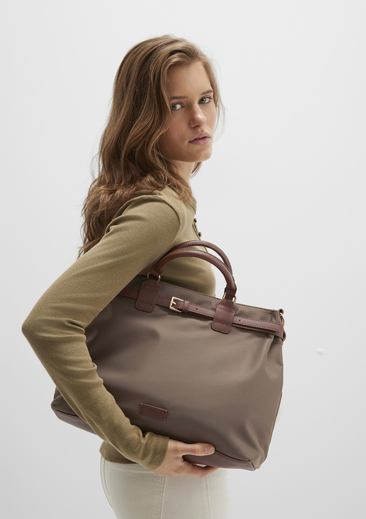  Mavi Kahverengi Omuz Çantası 1913476-33267