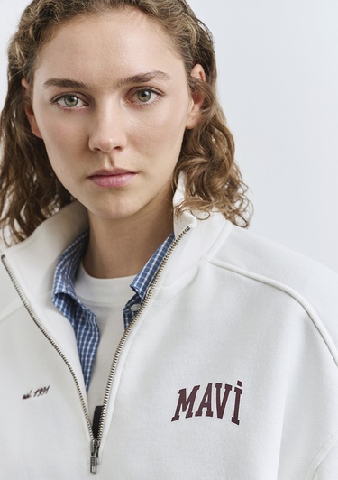  Mavi Mavi Logo Baskılı Yarı Fermuarlı Ekru Sweatshirt 1S10373-70057