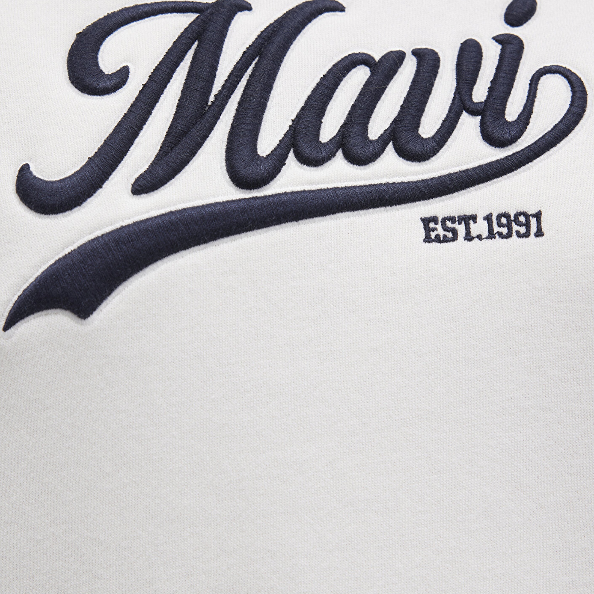 Mavi Mavi Logo Baskılı Kapüşonlu Beyaz Sweatshirt 1S10420-80194