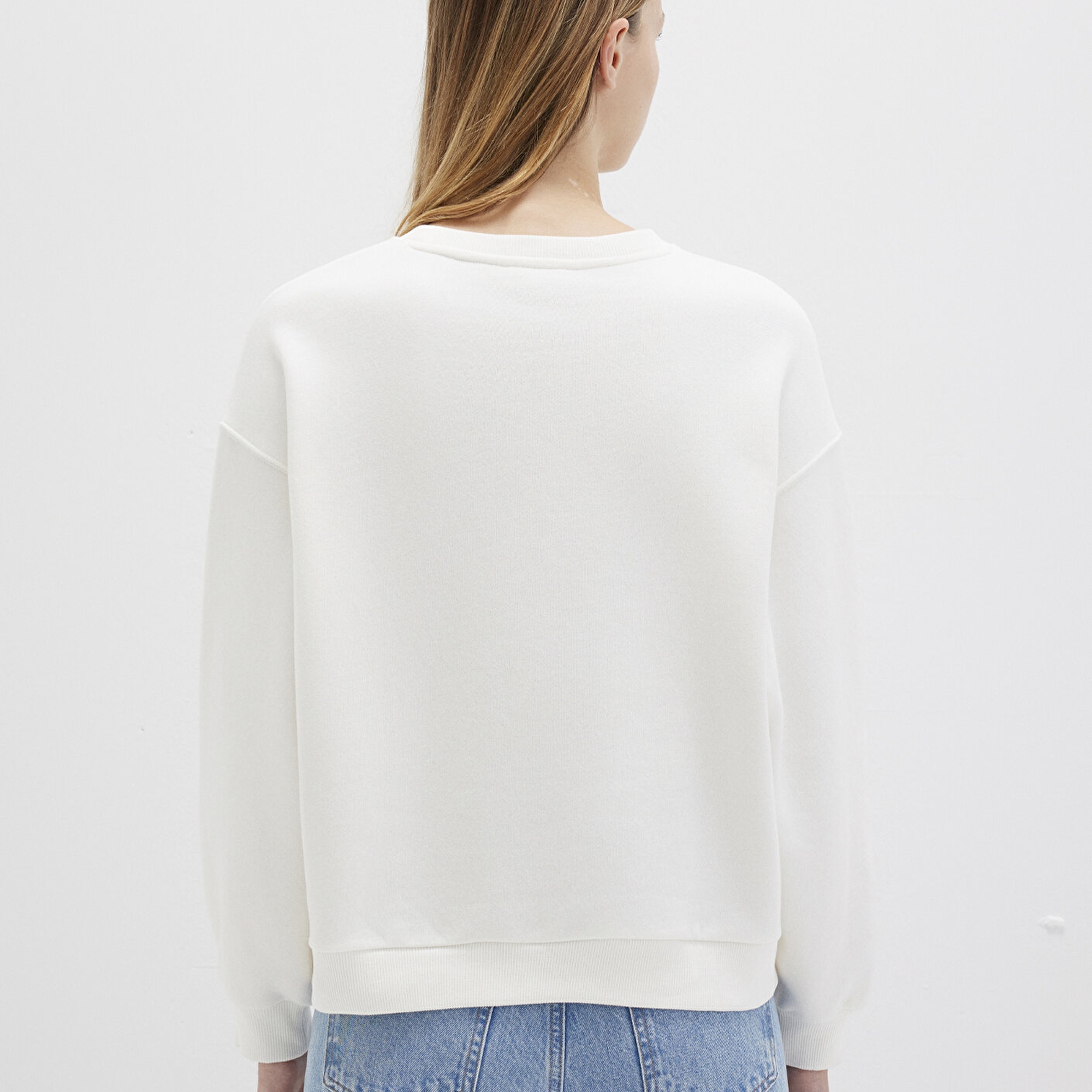 Mavi Mavi Logo Baskılı Beyaz Sweatshirt 1S10419-80194