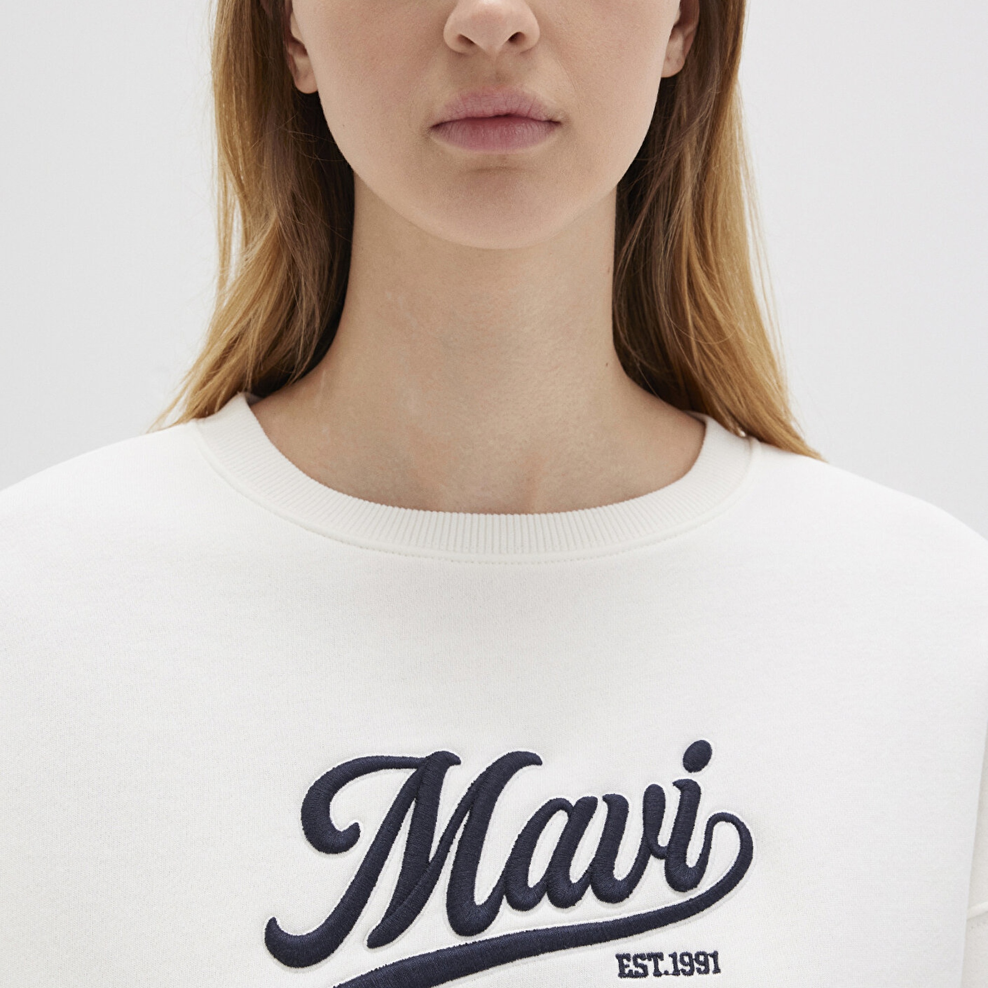 Mavi Mavi Logo Baskılı Beyaz Sweatshirt 1S10419-80194