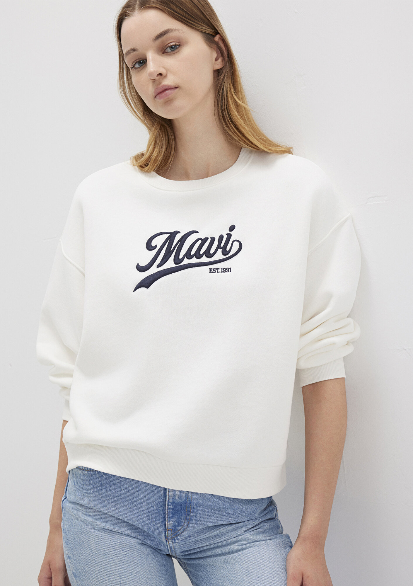  Mavi Mavi Logo Baskılı Beyaz Sweatshirt 1S10419-80194