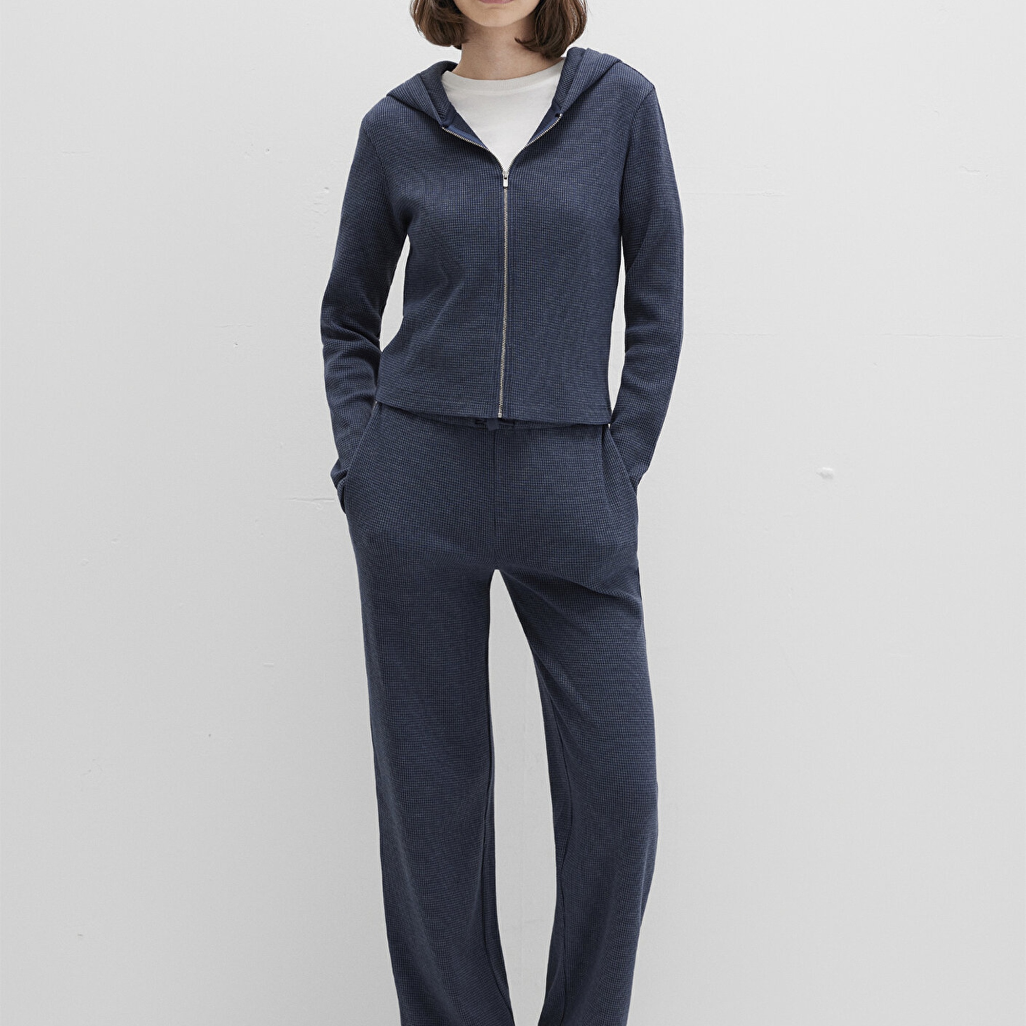 Mavi Fermuarlı Dokulu Lacivert Sweatshirt 1613383-32184