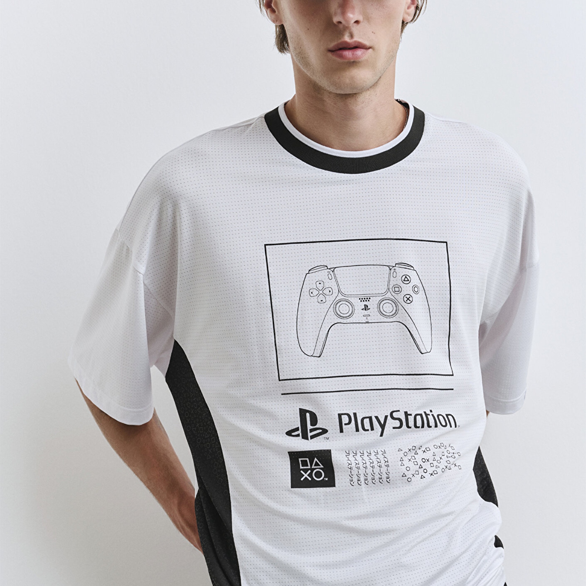 Mavi PlayStation Baskılı Beyaz Tişört Oversize / Geniş Kesim 0612938-620