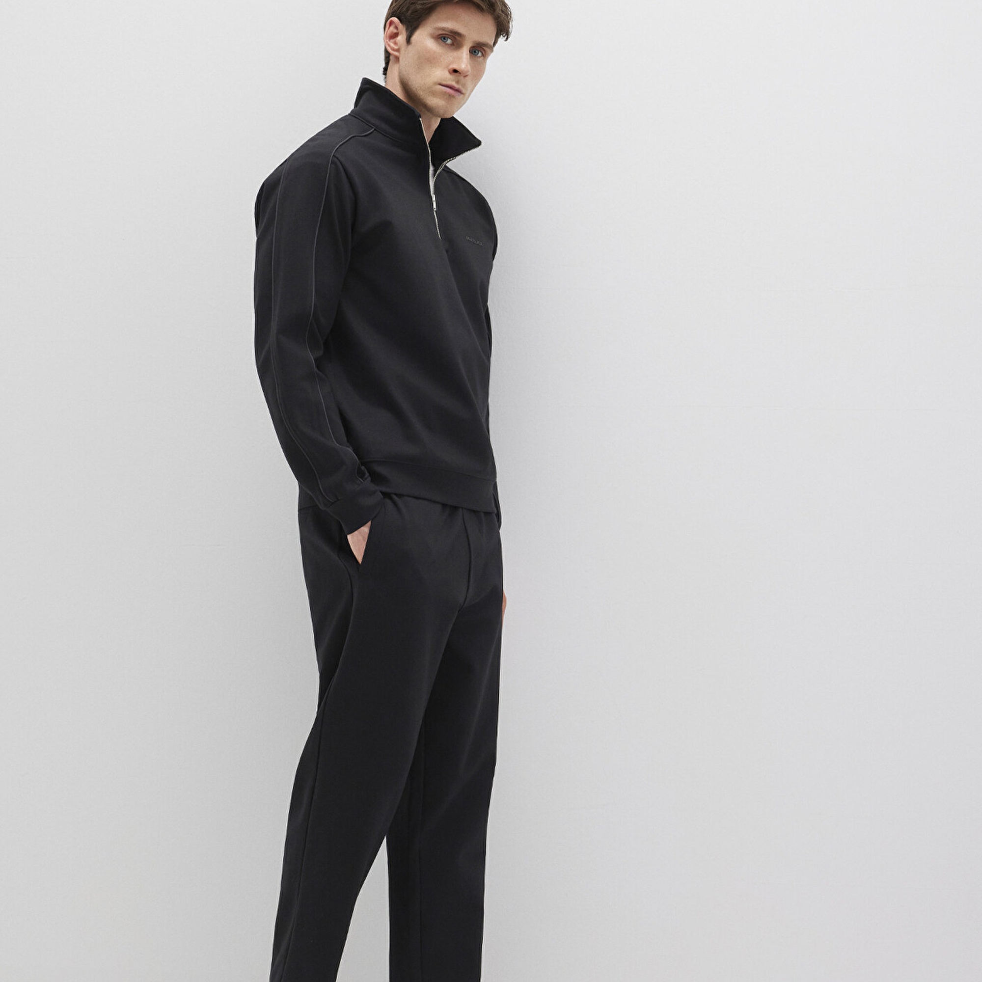 Mavi Siyah Eşofman Altı 0010488-900