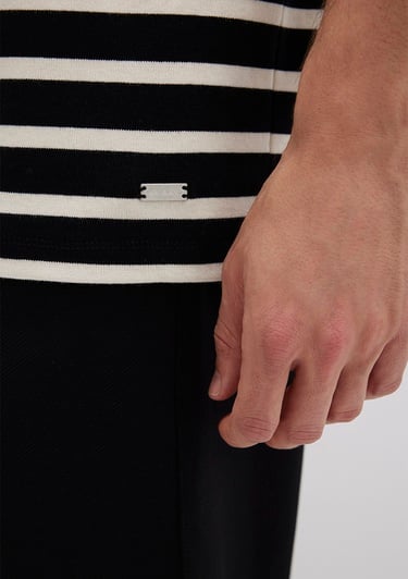  Mavi Çizgili Siyah Tişört Loose Fit / Bol Rahat Kesim 0612860-70057