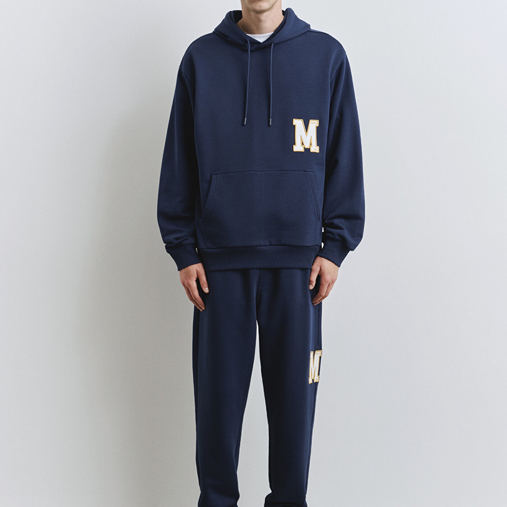 Mavi Sırt Baskılı Kapüşonlu Lacivert Sweatshirt 0S10375-89353