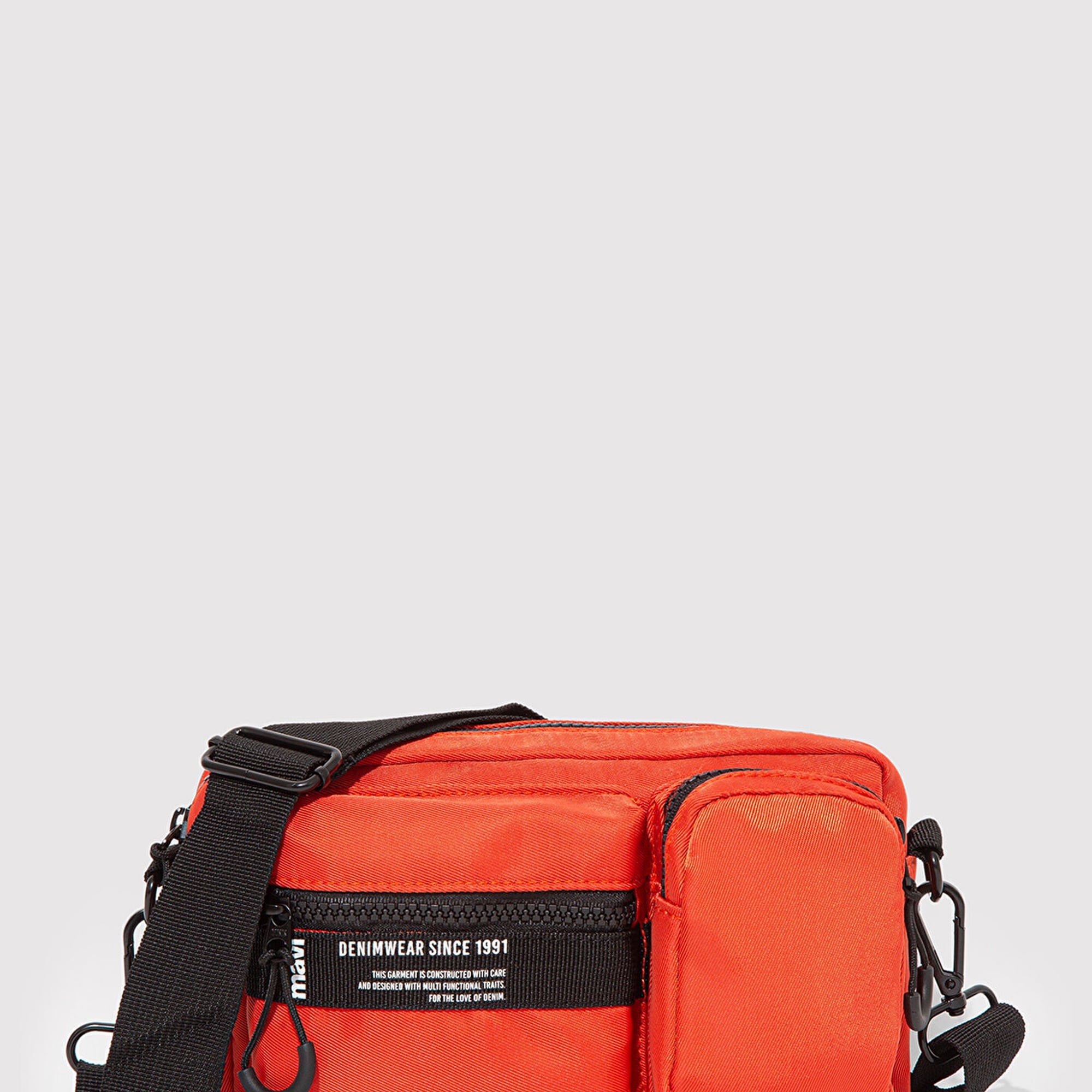 Mavi Kırmızı Çanta 0911944-70435