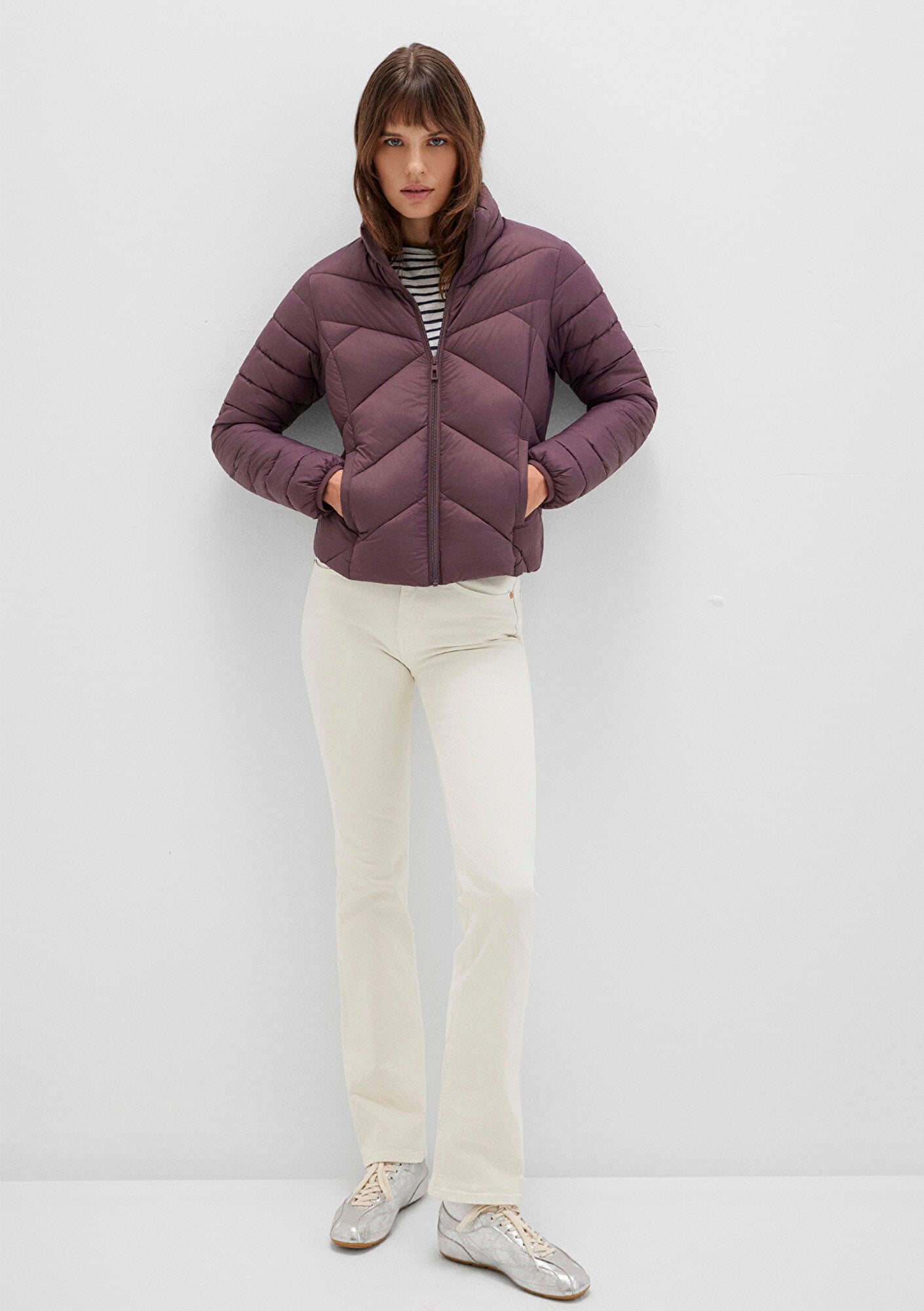  Mavi Dik Yaka Kahverengi Şişme Mont 110698-70260