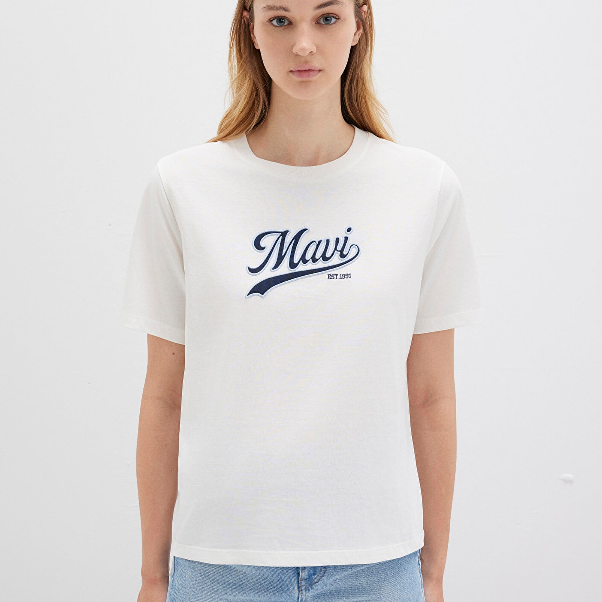 Mavi Mavi Logo Baskılı Ekru Tişört Regular Fit / Normal Kesim 1613565-80194