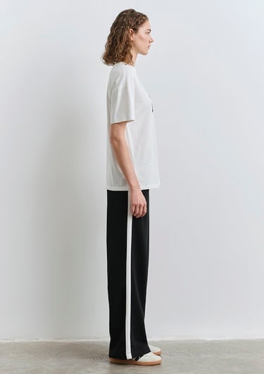  Mavi Mavi Logo Baskılı Ekru Tişört Loose Fit / Bol Rahat Kesim 1613333-70057