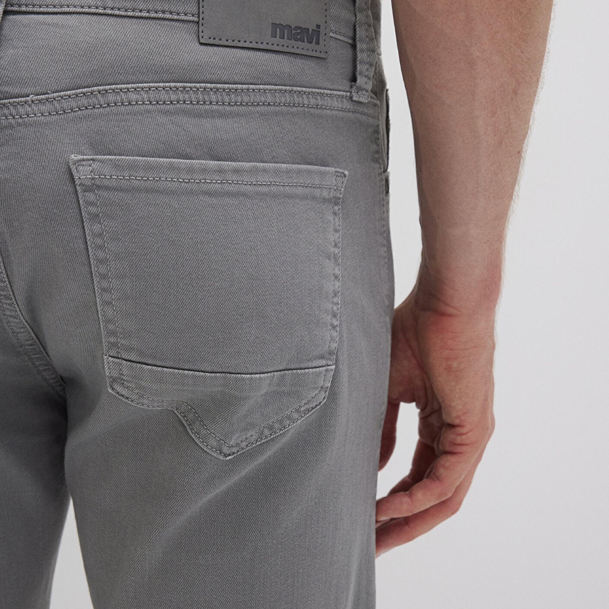 Mavi Martin Kalay Gri Comfort Gabardin Pantolon 0037831022