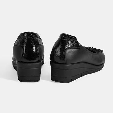  Kadın Siyah Fiyonk Detaylı DesaComfort Deri Ayakkabı