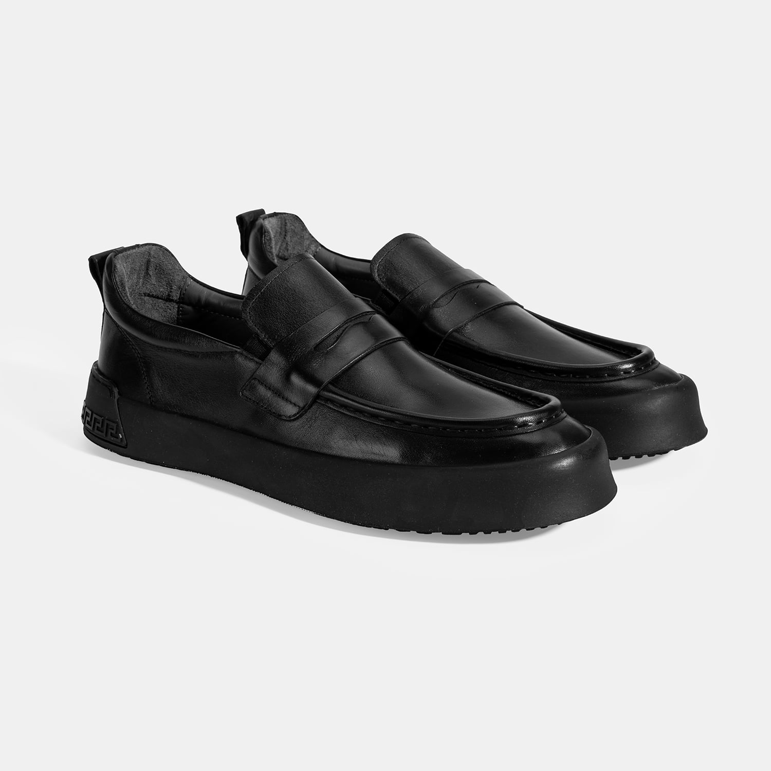  Erkek Siyah Deri Loafer