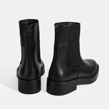  Kadın Siyah Lastikli Deri Chelsea Bot