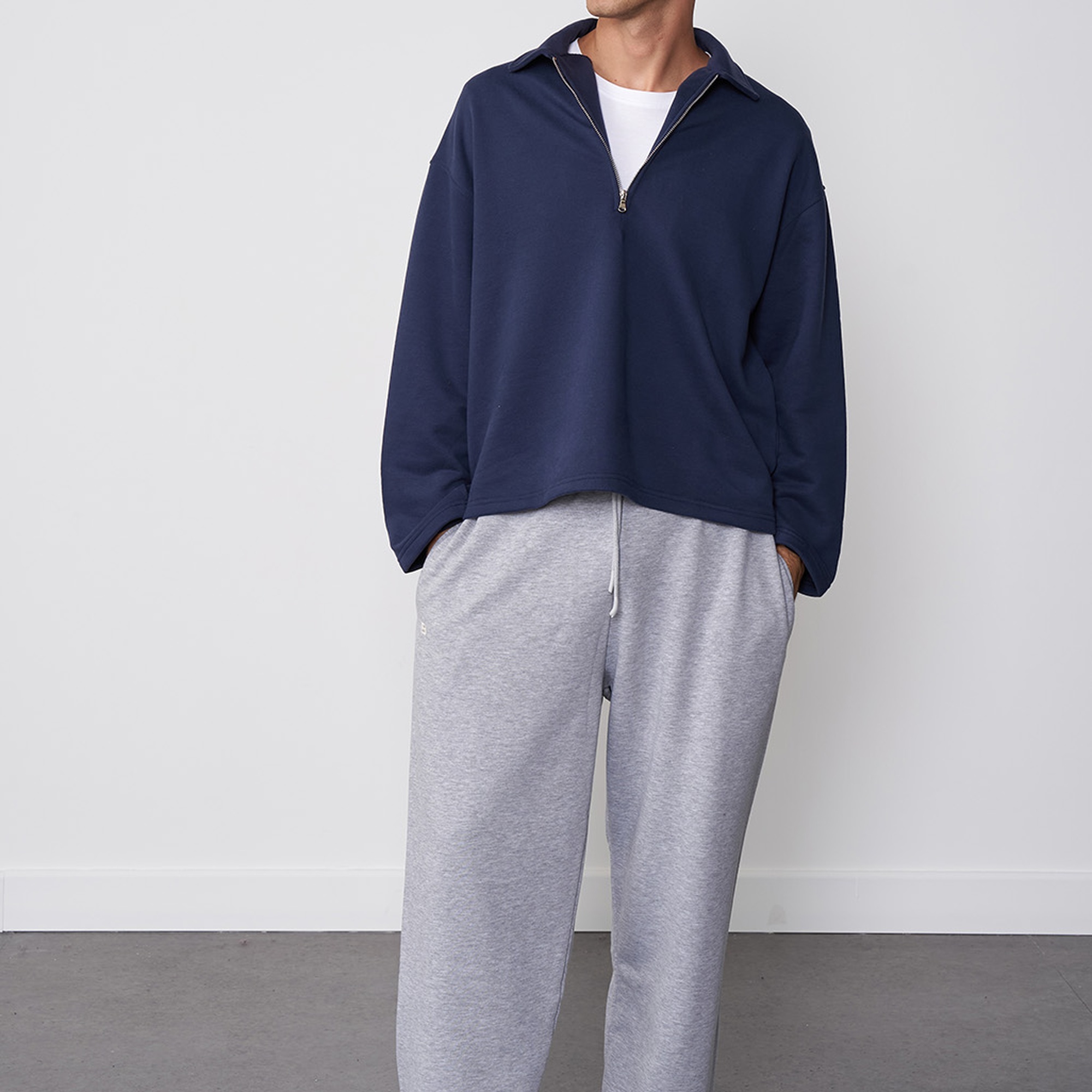 Fermuarlı Polo Yaka Sweatshirt