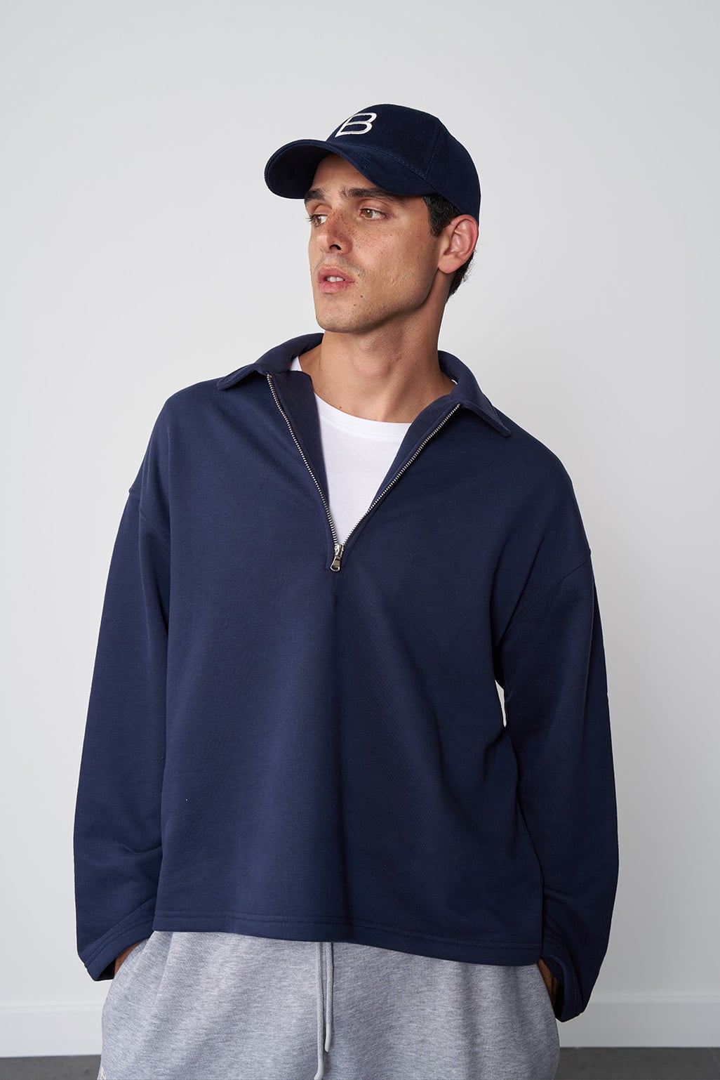  Fermuarlı Polo Yaka Sweatshirt