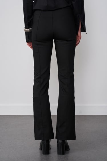  Fermuar Detaylı Pantolon