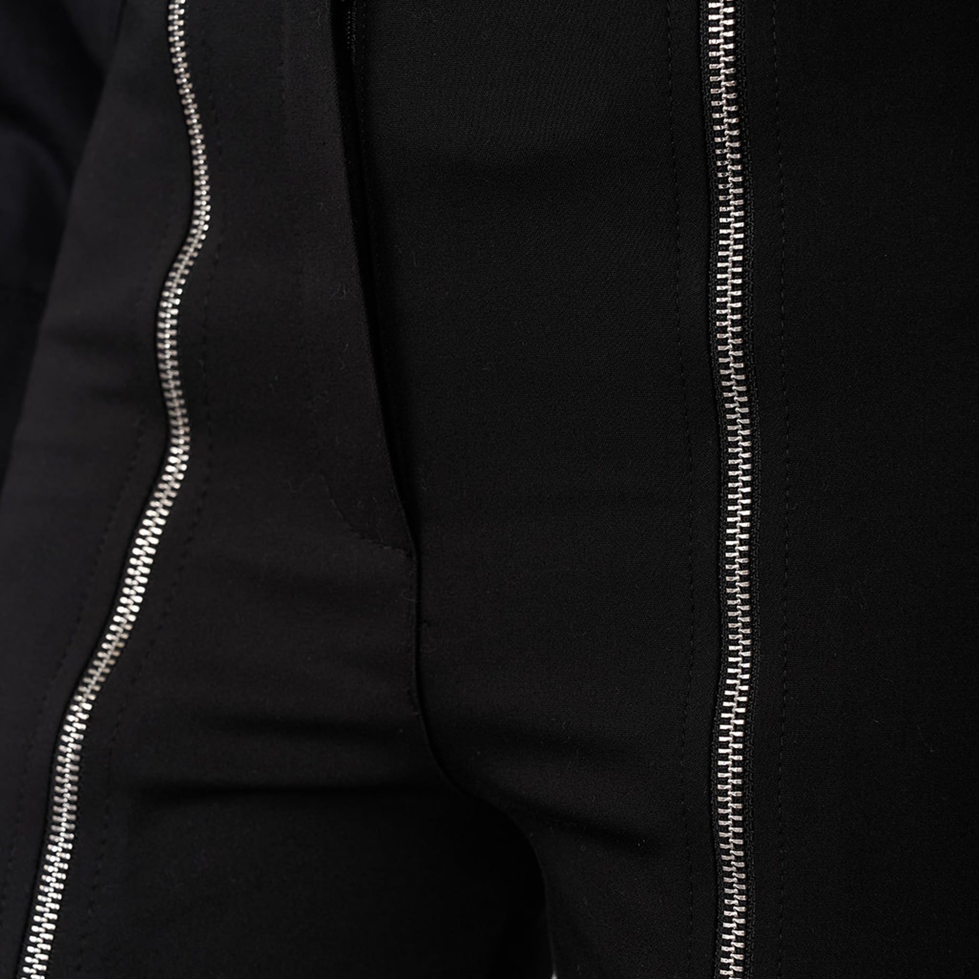 Fermuar Detaylı Pantolon