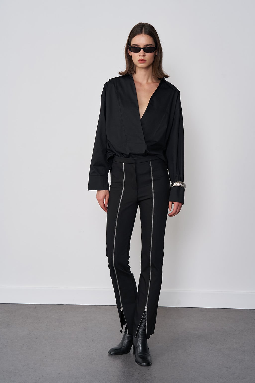  Fermuar Detaylı Pantolon