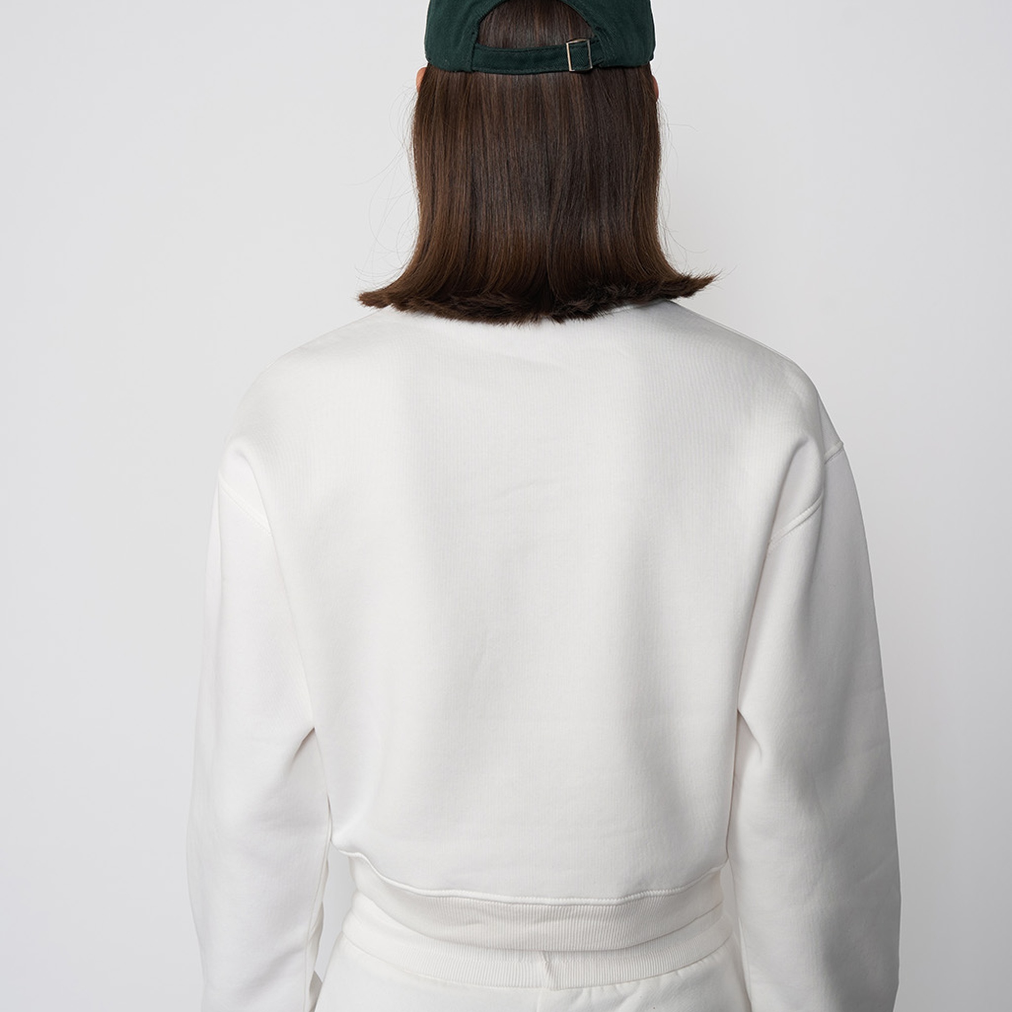 Basic Crop Sweatshirt