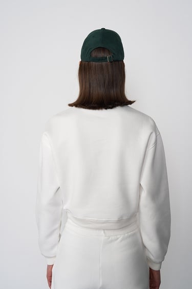  Basic Crop Sweatshirt