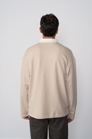  Kontrast Yakalı Sweatshirt