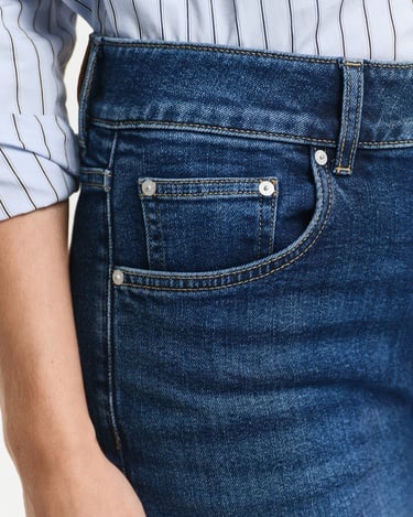  GANT Kadın Lacivert Slim Fit Flare Jean