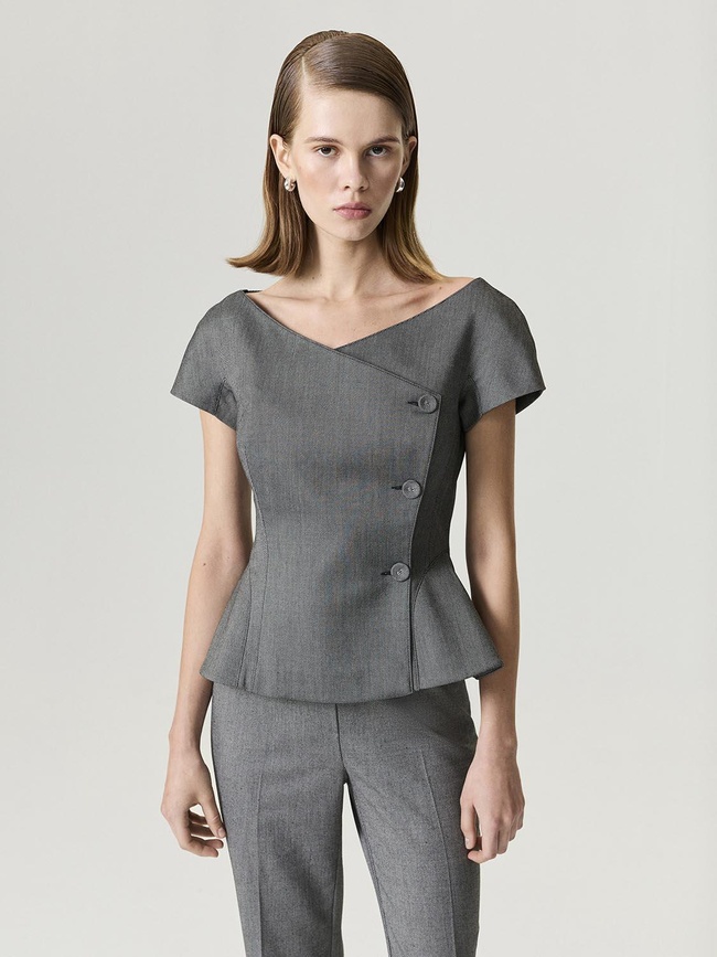  Kruvaze Düğme Kapamalı Yelek