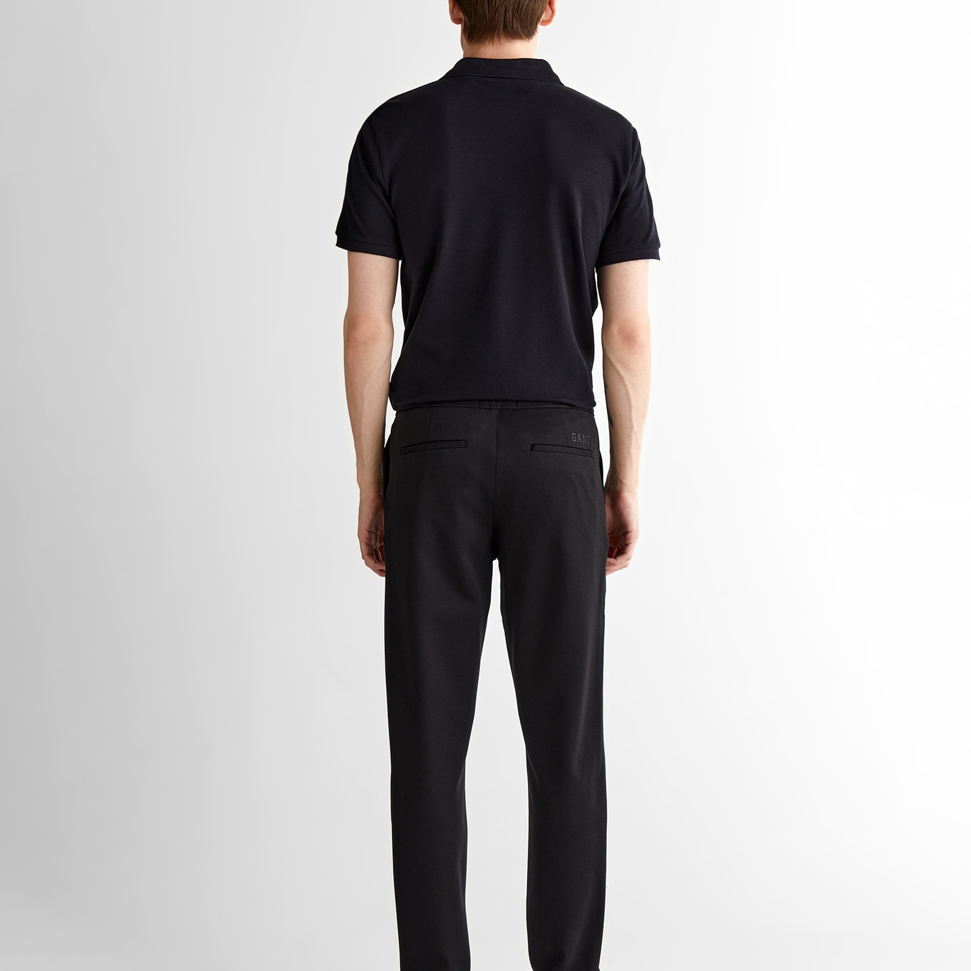 GANT Erkek Siyah Jogger Fit Pantolon