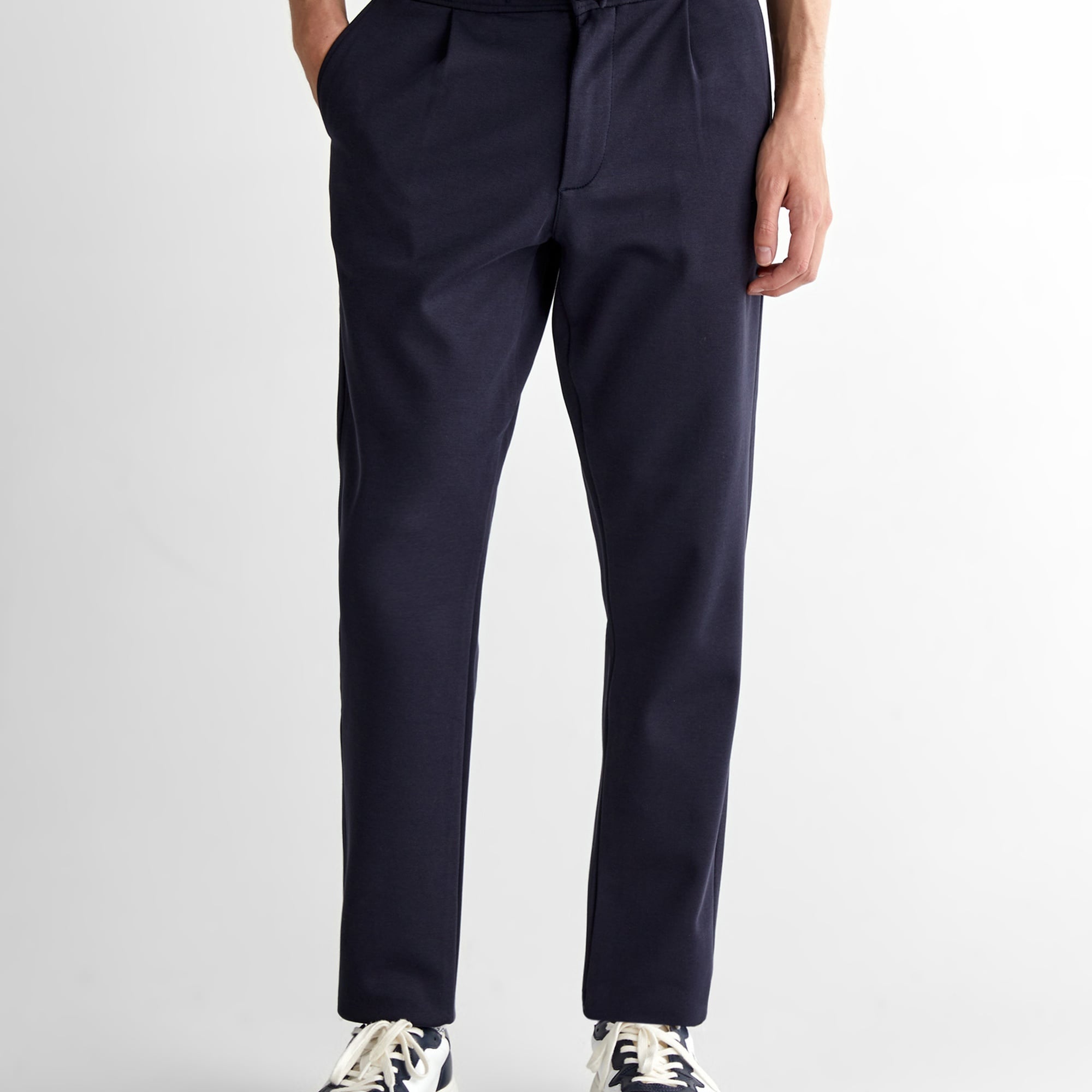 GANT Erkek Lacivert Jogger Fit Pantolon