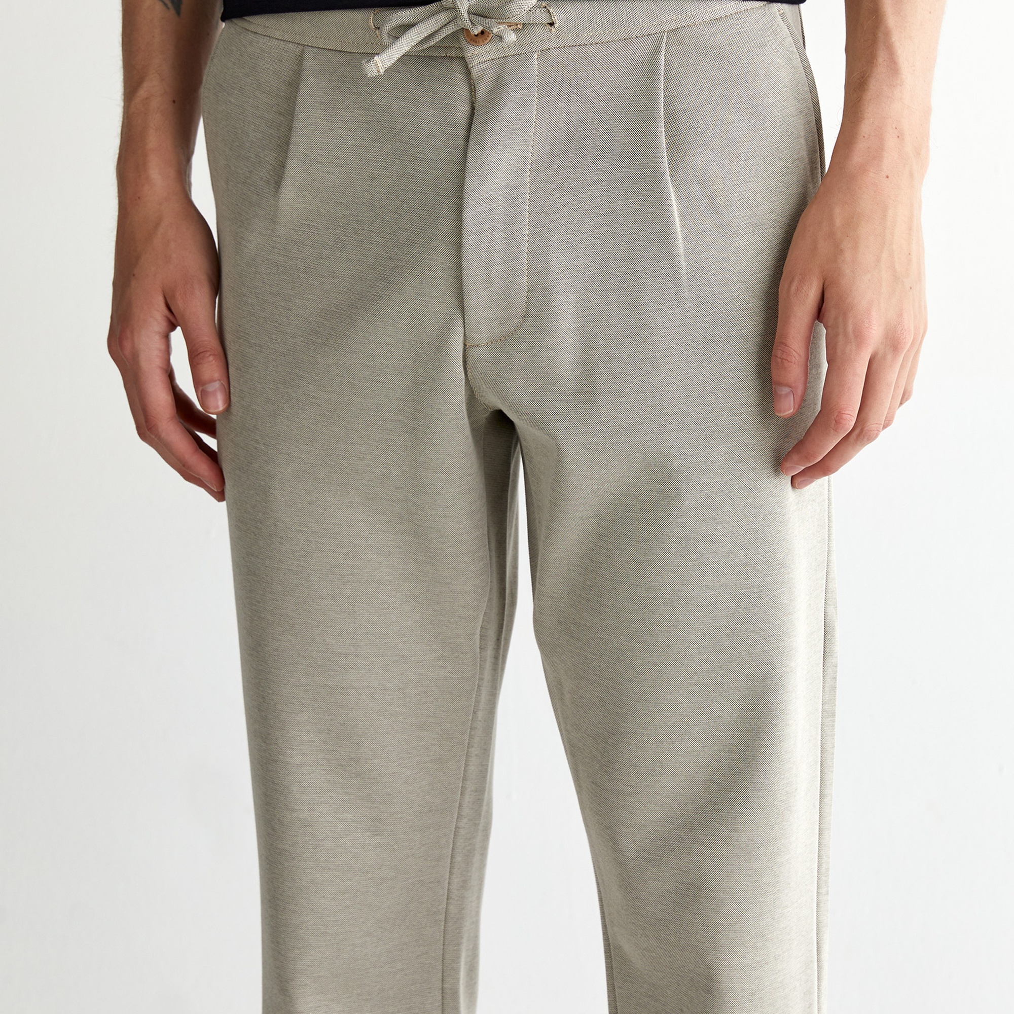 GANT Erkek Bej Jogger Fit Pantolon