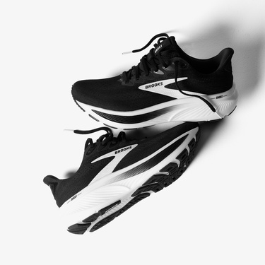  Brooks Ghost 17 Kadın Siyah Koşu Ayakkabısı