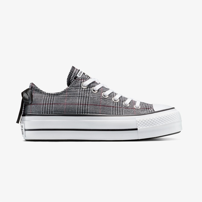  Converse Chuck Taylor All Star Lift Kadın Siyah Sneaker