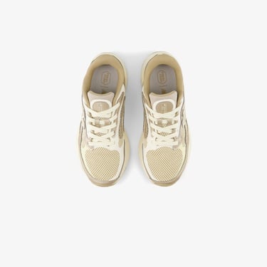  New Balance Arishi Kadın Bej Koşu Ayakkabısı