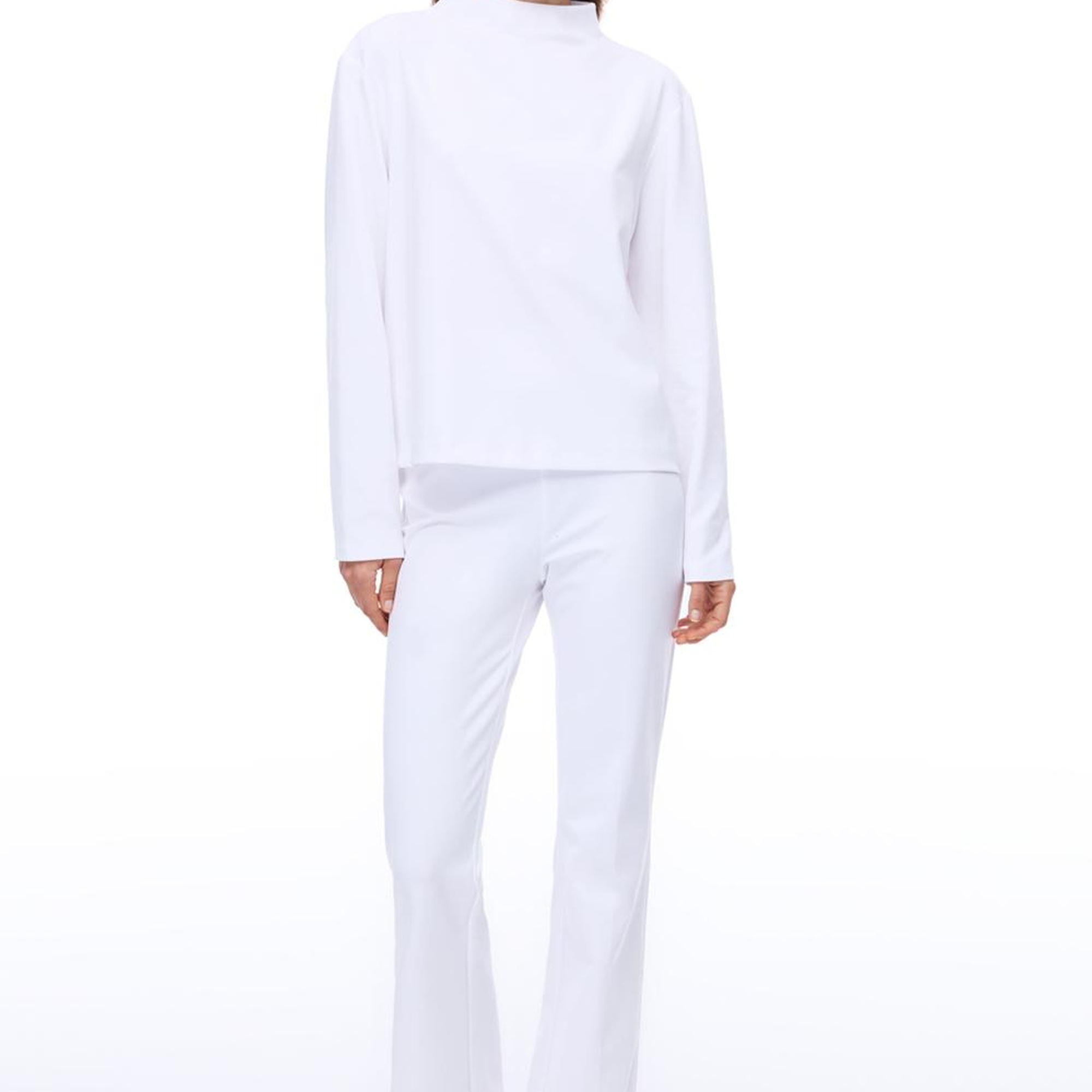 Animas Slim Fit Kısa Boy Düşük Kollu Yarım Dik Yaka Beyaz Bluz