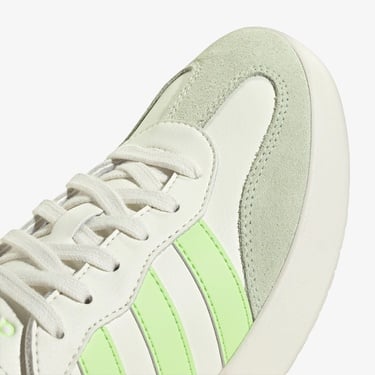  adidas Barreda Kadın Beyaz Spor Ayakkabı