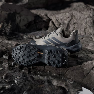  adidas Terrex Skychaser Ax5 Gore-Tex Kadın Bej Yürüyüş Ayakkabısı