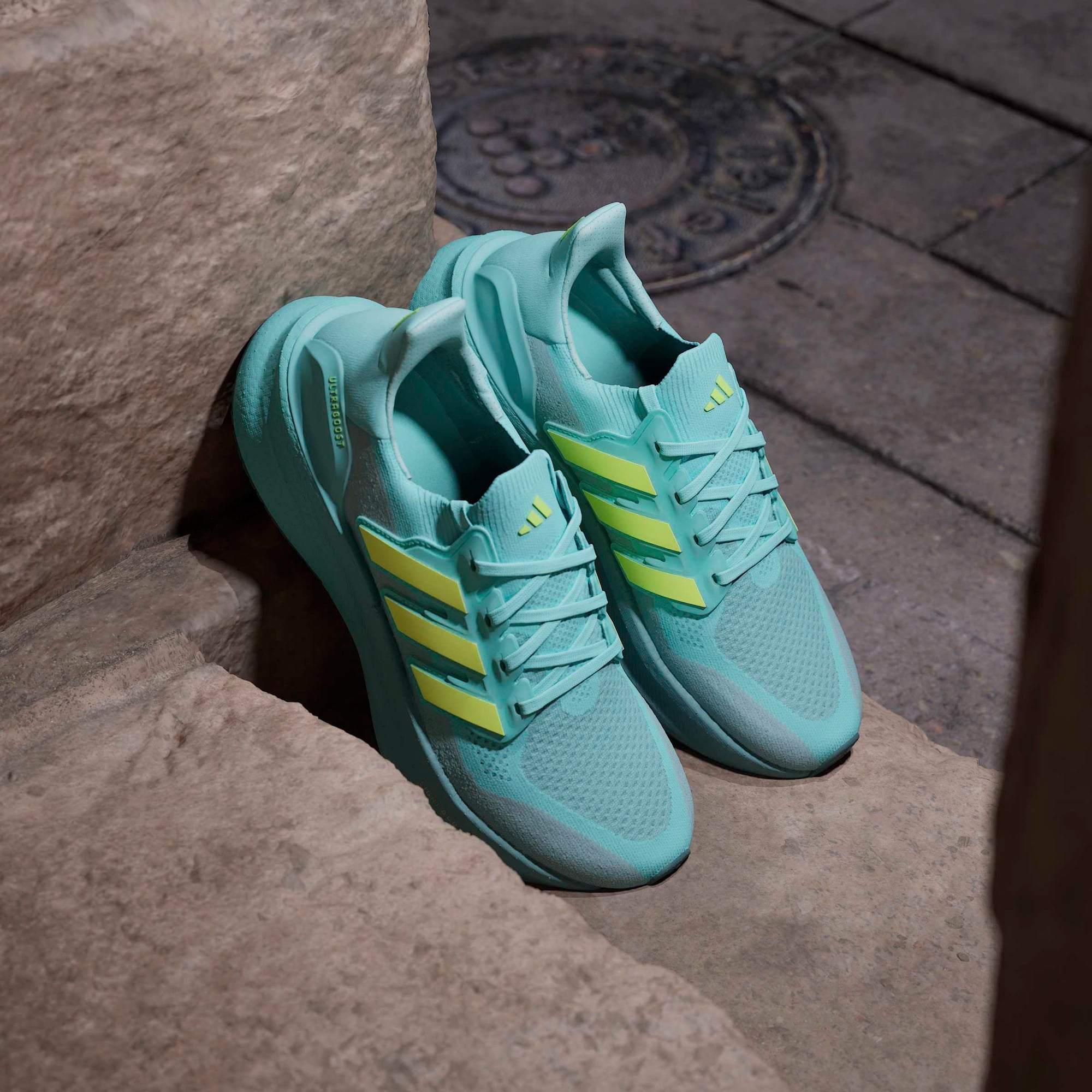 adidas Ultraboost 5 Unisex Mavi Koşu Ayakkabısı