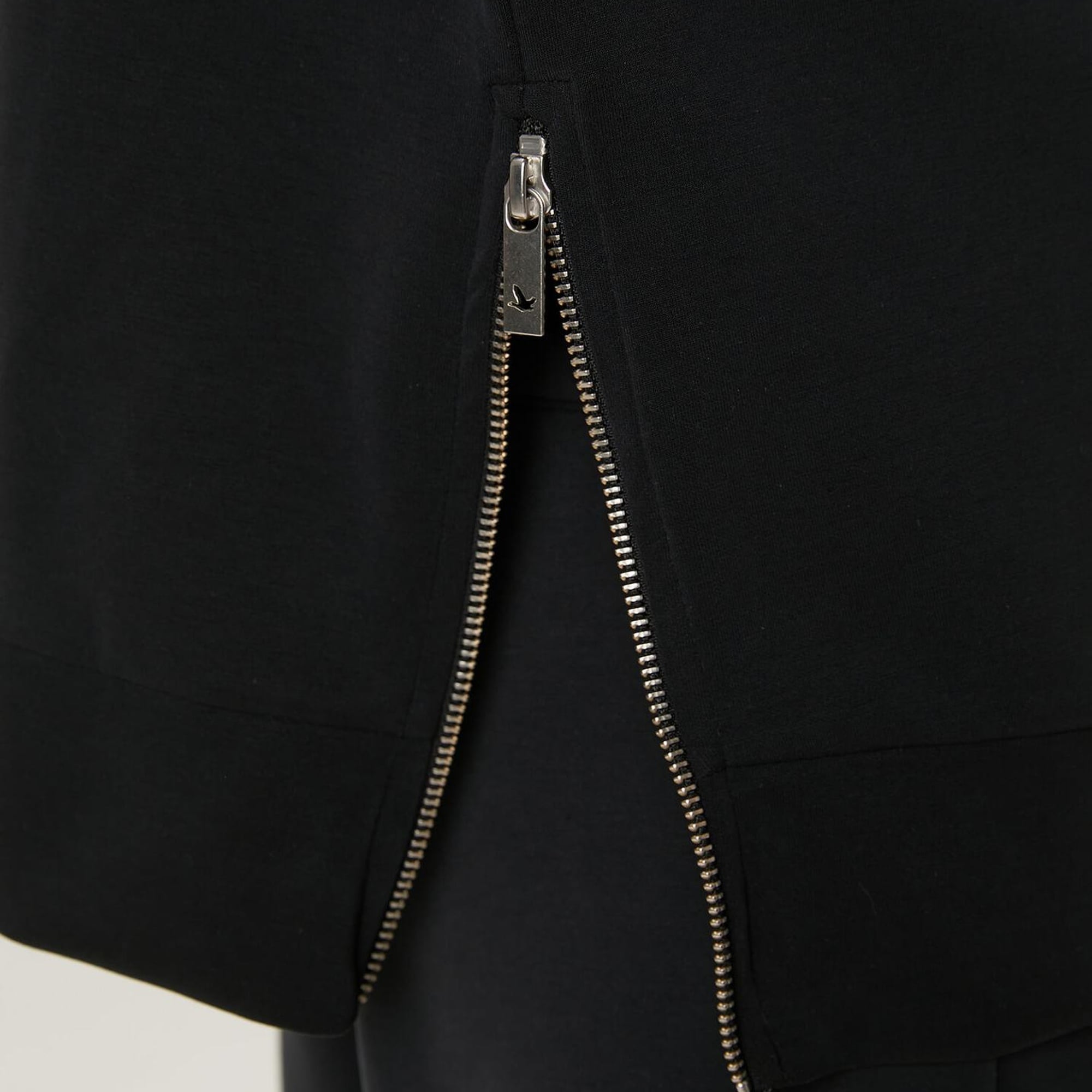 Beymen Club Kadın Siyah Fermuar Detaylı Sweatshirt