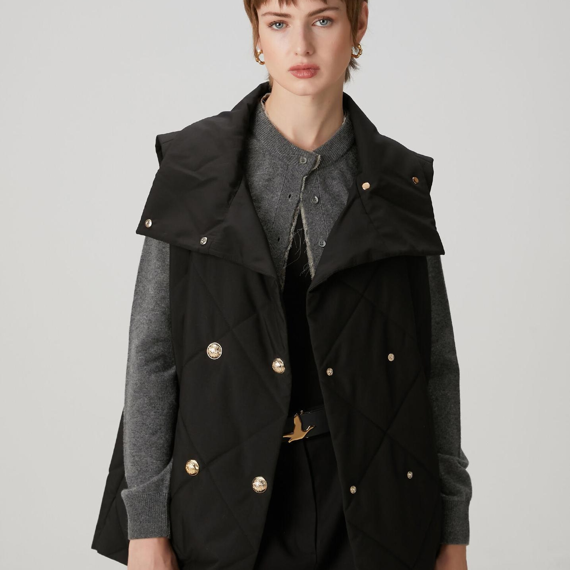 Beymen Club Kadın Siyah Kapitoneli Kruvaze Yelek