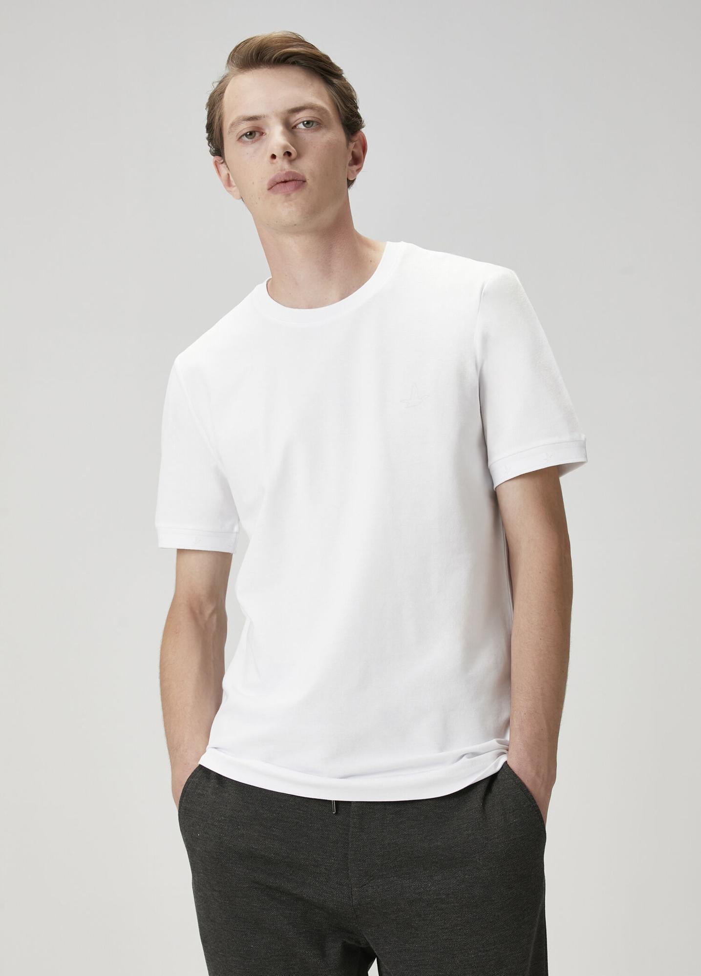  Beymen Club Erkek Kırık Beyaz Logo Baskılı T-shirt